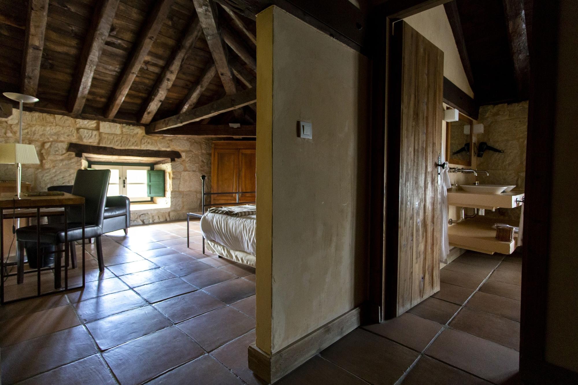 Hacienda Zorita Wine Hotel & Spa Valverdón Extérieur photo Interior of the house