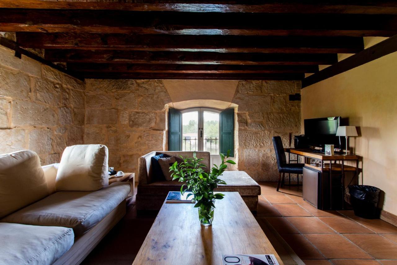Hacienda Zorita Wine Hotel & Spa Valverdón Extérieur photo The living room of the house
